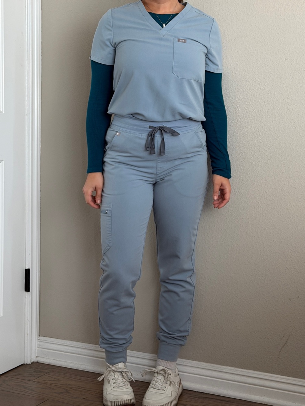 FIGS Dusty Blue Scrub Set - Top & Jogger Pants - Picture 9 of 9
